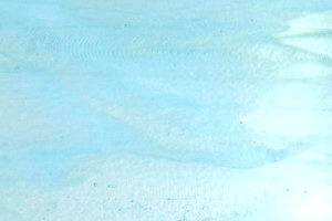 Bullseye C B-2218 F, ca. 3mm - Aquablaut�nung mit weissopal marmoriert