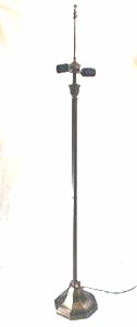 Stehlampenfu� No-105 122cm - komplett verdrahtet