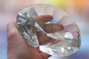 Diamant aus Kristallglas