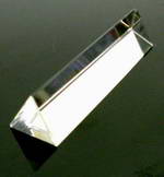 Glas-Prisma ca 100mm L�nge und ca 25 x 25 x 25mm Seiten - Geschenkbox