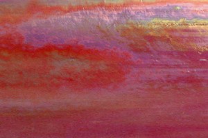 Opalescentglas, rot, wenig wei� - IRISIEREND