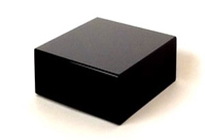 Glasquader aus massivem Schwarzglas, ca 75x75x45mm